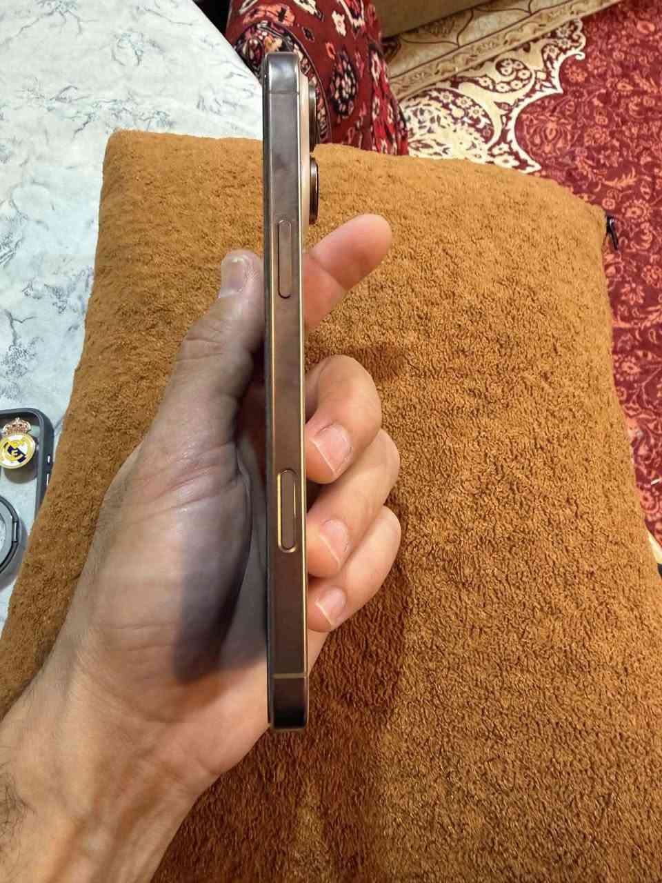 السلام عليكم أيفون 16 برو ماكس ذاكره 256بطاريه 90 نموذج   Mنظافه 100/100 الجهاز بي نقطه بشاشه موضحه بل صور ولا تكبر ولا تصغر الجهاز ممفتوح السعر مليون قفل مكاني بغداد الكرخ ***********
