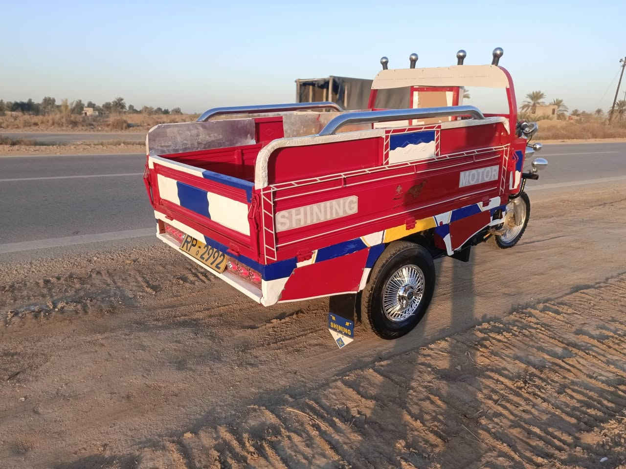 السلام عليكم ستوته للبيع موديل 15 ستوته حلوه وجازه مقفوله شاصي رقبه اوراق اصولي ماكينه 23 مكانه بابل الشوملي السعر ١٢٠٠ وبيها مجال ***********
