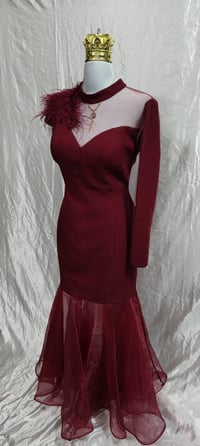 فستان • قياس 44 • توصيل جميع المحافظات