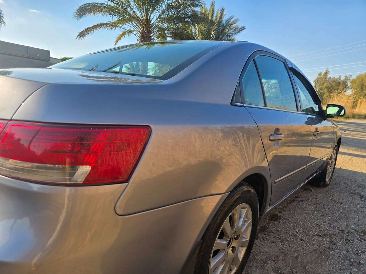 البيع سوناته موديل رقم 2006 بغداد مكينه سته صبع عام السعر87وبيه مجال الطيبن  مكان ديالي المقداديه *********** (***********
