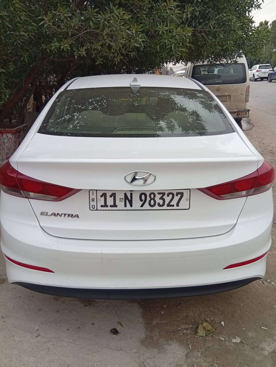 السلام عليكم الانترا للبيع موديل 18 السيارة بسمي تحويل ثانيوم السياره وارد امريكي المصفات نص فول السيارة مكفولة ماعدة البنيد عداد المسافه 57 السبير منازل مامتواجد عل فيس *********** المكان بغداد حيور
