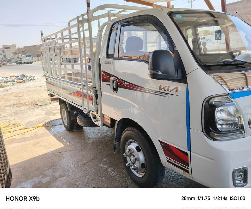 سلام عليكم كيه فحل موديل 2010 تبريد وي السويج السعر 115وبيهه مجال عنوانهه بغداد غير متواجد على الفيس 
للاستفسار الاتصال بلرقم ***********
