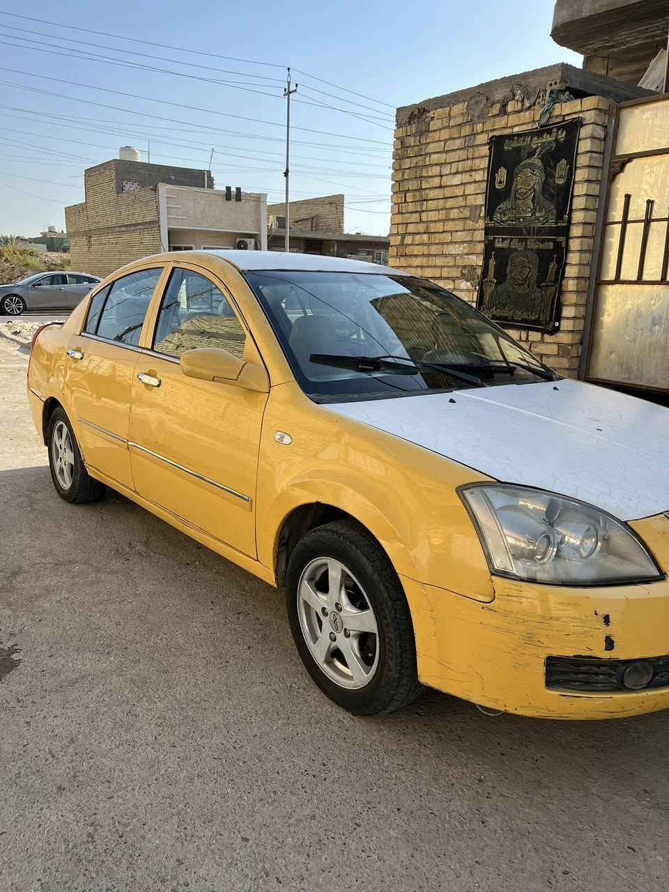 السلام عليكم شيري A5 للبيع محور كير ومكينه كورلا 1800بدون ضربه ولا تبديل السياره بلاديه فقط طخات موضحه بالصور تبريد شغال رقم بغداد انكليزي بسمي شاشه كامره اتخم تاير باتري كله جديد صدرها نص عمر سعرها 37 وبيها مجال مكاني بغداد الشعب ***********
