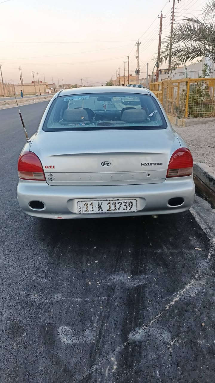 سوناتا 2001
مكينه گير تخم تاير كهربائيات كله جديد

صدر خلفي امامي جديد
تبريد فقط غاز

رقم نكليزي بغداد باسمي تحويل ثاني يوم
هزه جديده 
مكاني بغداد الشعب

السعر 50وبيهه مجال حق الجيه

***********
