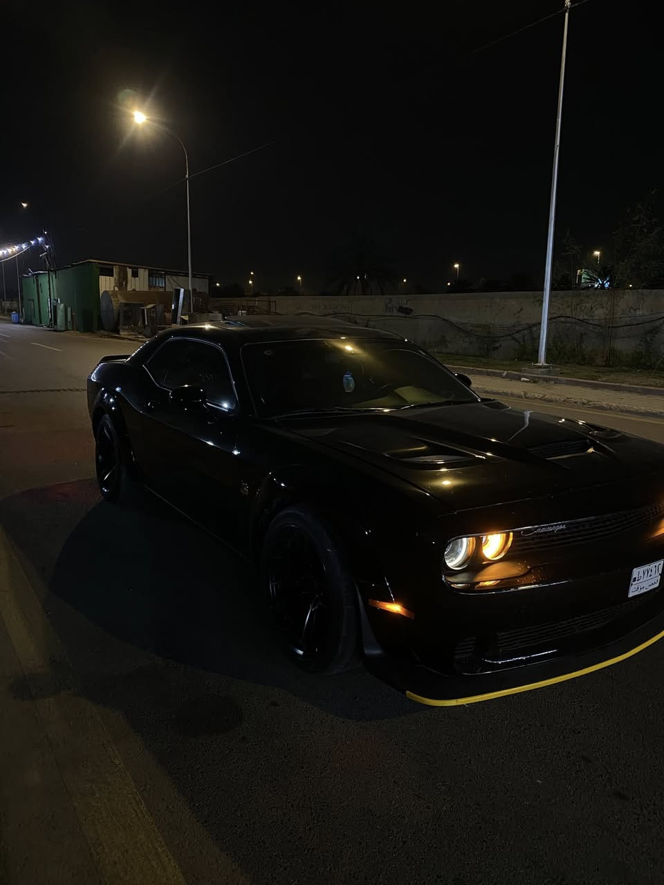 دودج جالنجـر ( سكات وايـد بـدي أصل ) SRT
الموديل: [ 2023 ]
المحرك: [ V8 / 6.4 ] 
الگير: [ أوتوماتيك ]
الممشى: [ 27ميل ]
الون : [ اسود  ] 
 [ حادثهـا السيارة بارد + دعاميه  الاماميه مصلحه وراجعه]

[ الـــــمـــواصــفـــــات ] 1/1

- فتحة سقف
- رادار أمامي 
- تشغيل عن بعد + بصمة تشغيل 
- شاشة كبيرة 
- كاميرا + كار بلي 
- سستم سماعات ( هـارمن كاردن ) 
- مقاعد جلد + الكنتارا 
- مقاعد كهربائية 
- مقاعد تدفئة + تبريد 
- مقاعد خزن ميموري 
- حساسات خلفية 
- فجـوج بـريمبو 6 بستم أمامي وخلفي 4 بستم 
- ستيرن تدفئة 
- ستيرن كهربائي 

السياره دخول جديد منفيس باسمي

الموقع: بغداد العامرية

للتواصل (***********)
