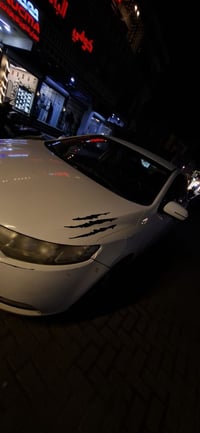 ✨ شلونكم الحبايب ✨ أي شخص حاب يسافر ✈️ ويريد تكسي 🚕 يوصله لباب الصالة ...