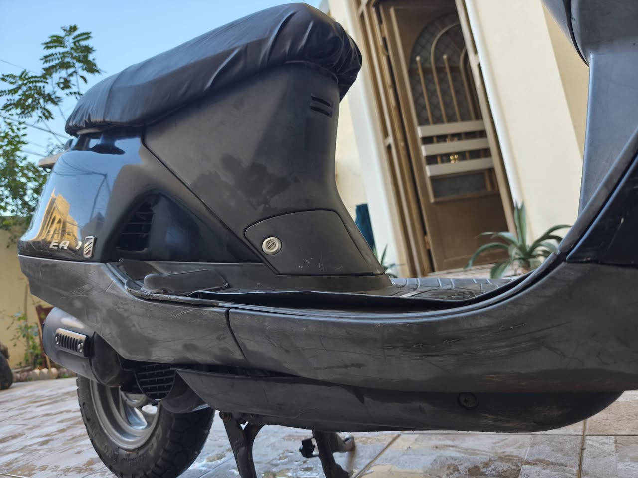 السلام عليكم.ليدي 90 للبيع.كامل بدون نقص.السعر 225الف .بي مجال بسيط للاستفسار .***********
