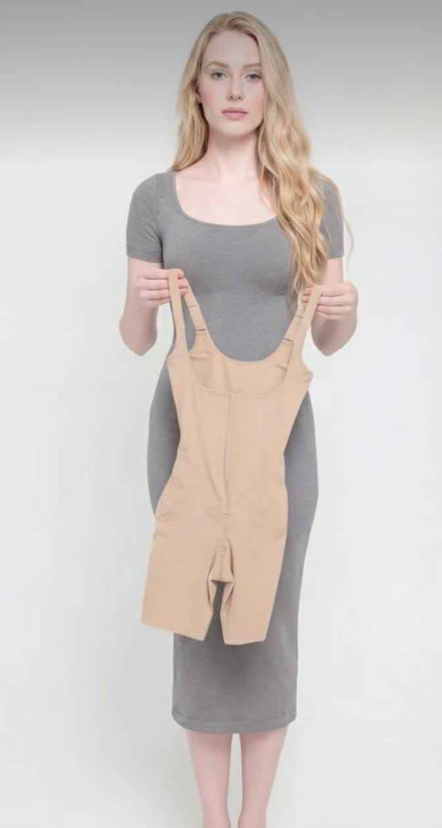 سر الإطلالة اللي ما تكدرين تستغنين عنها 
 مشد البدي القصير  اللي دائما تضبط جسمك بالطريقة اللي ترديها ويخليج متألقة بكل تفاصيلك
مو بس منتج عادي - هذا هو اللي يخليج جاهزة لأي مناسبة، ويناسب كل أنواع الملابس. جربيه وشوفي السر اللي خلّى الكل يعتمده

القياسات L.XL.2XL.3XL Honolulu, HI


**إذا كنت صاحب هذا الإعلان وتريد حذفه لأي سبب، رجاءا أرسل رسالة إلى الدعم الفني**