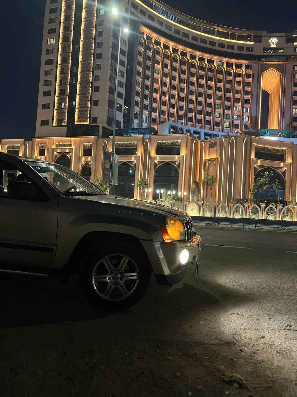 السلام عليكم 

جيب موديل 2007 كير مكينه تبريد كهربائيات

سياره خير من الله رقم دولي سنويه بسمي 

كشن كهرباء تدفئه بلكشنات تحكم ستيرن 

سستم صوط شاشه ايباد بيهه 3 قطع صبغ ابيع حزام

مكان الدوره معروضه ب90

*********** Colombo, Sri Lanka
