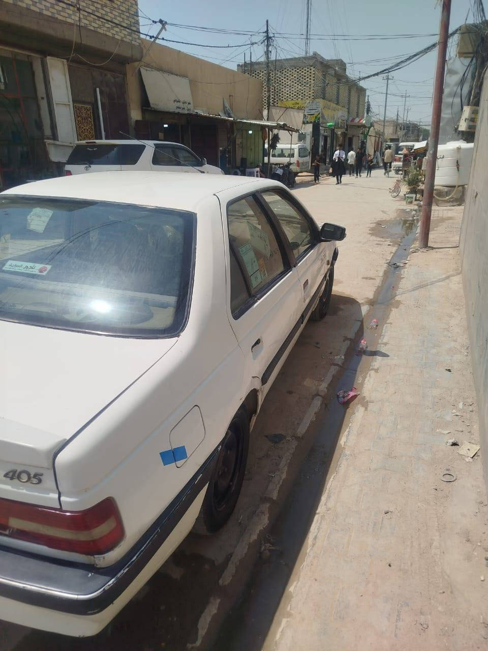سلام عليكم للبيع بيجو 405مديل ٢٠١٢ سيارة رقم بغداد مشروع وطني سعره ٣٠ وبيه مجال للاستفسار ***********
