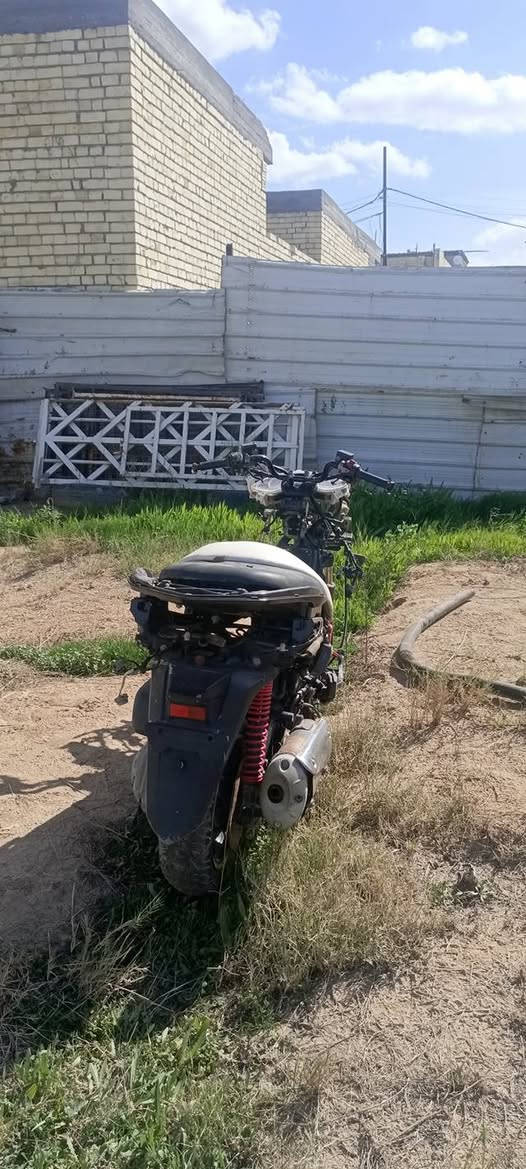 سلام عليكم فورزا 012 للبيع الدراجه تشتغل بس بيها بگن كفراتها وسوادتها موجوده بس يرادلهن ترتيب الدراجه تشتغل وتمشي بس متروكه ابيع كوم ***********
