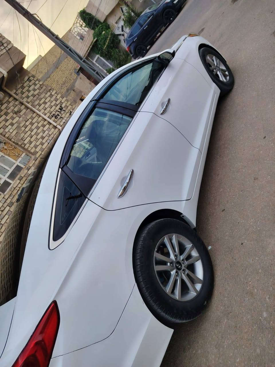 سوناتا موديل 16
محرك 2400
تخم تاير جديد 
حداديه جديده
تبريد ثلج
صبغ جاملغ امامي فقط
رقم نجف مميز


**إذا كنت صاحب هذا الإعلان وتريد حذفه لأي سبب، رجاءا أرسل رسالة إلى الدعم الفني**