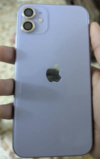 ايفون  ١١عادي بطاريه٨٦ ذاكرتا ١٢٨جهاز مكفول من كلشي مراوس او بيع 07731...