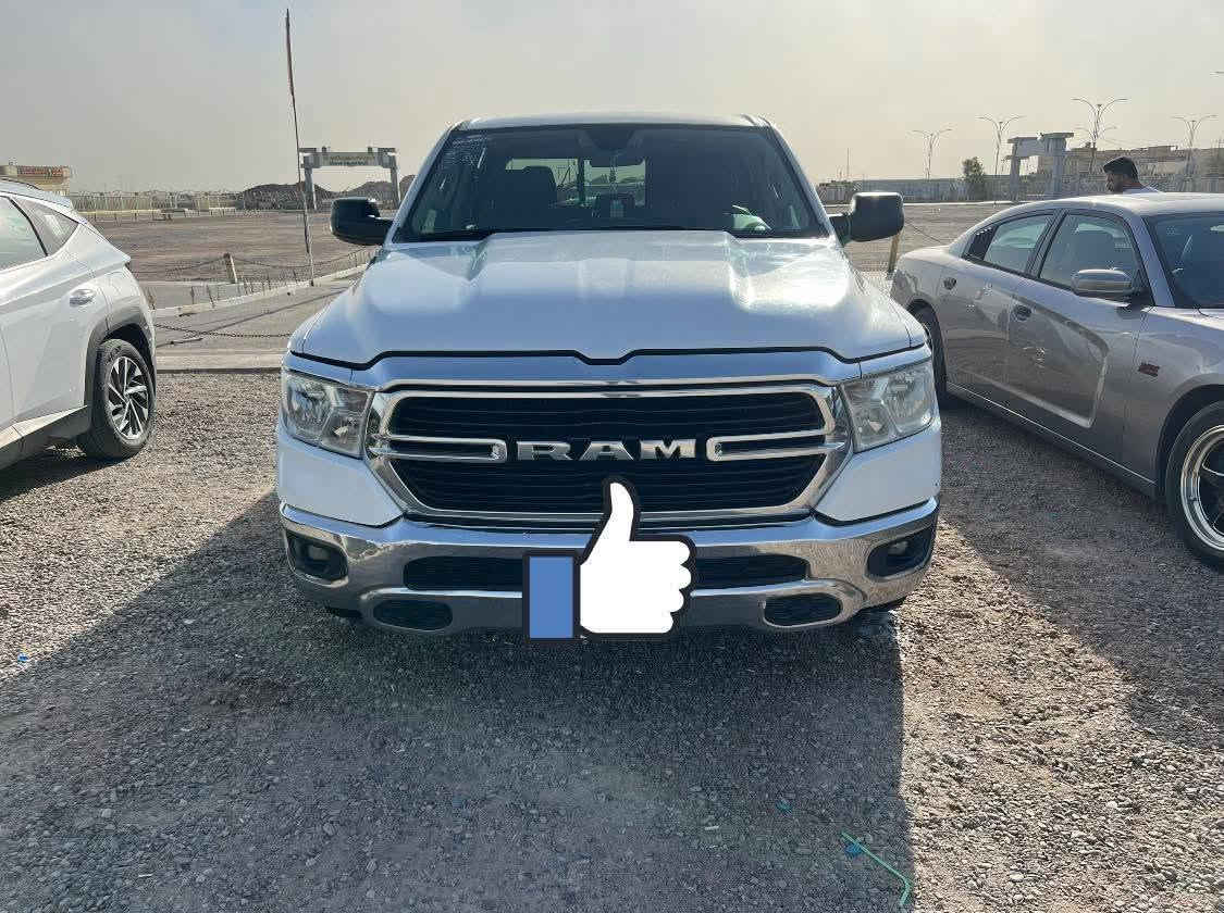 دوج رام موديل 2019 بك هورن السعر 168 وبيه مجال ماكو هجي سعر بكل العراق
محرك 6 

بصمه 

4×4

باب جبير بدي صغير

مثبت سرعه 

كامره دواره

بيه صبغ نص باب خلف سايق وجاملغ خلفي 

جه ثانيه بيه تعديل بدون صبغ باب خلفي ربع الاخير *********** واتساب ماسنجر

