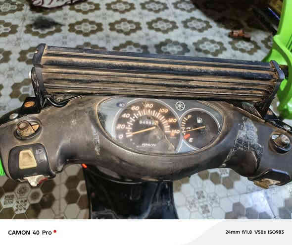 السلام عليكم دراجه بريز ياباني اصل للبيع كامله مكمله ماعوزه
برغي دراجه تخبل نضيفه كلش تخم تاير دبلات بريكات عالي

 ناضي اشاير هورن كله شغال السعر 475 وبيه مجال لشراي

 لاستفسار*********** مكاني بابل الحمزه الغربي
