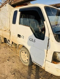 كيا بزون حمل للبيع  محرك كير شرط  اكسن باور كما موضحه بصوره .. الشراي ...