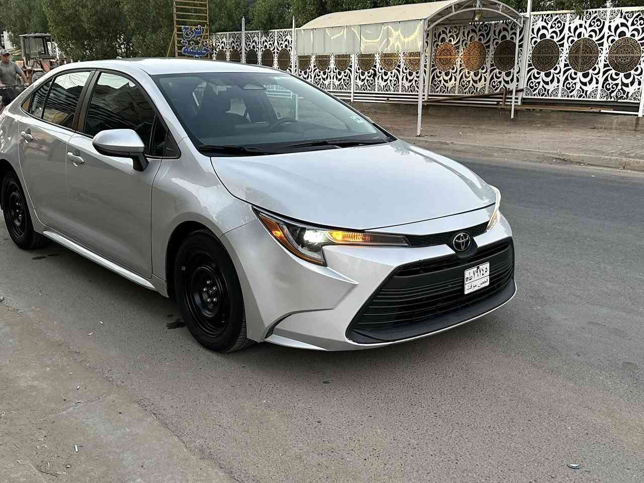 كفالة من الصبغ
السعر 152قفل كفالة من الصبغ على فحص
السلام عليكم شباب للبيع كورلا موديل 24 ياباني اصلي مو صيني دخول جديد بدون ارقام منفيس بسمي تترقمً جميع المحافظات 
ضرر السيارة تبديل جامللغ اصلي نفس الالون طبق الأصل وبية بارد بحافة الباب العبري وبار كد شبر بلباب الخلفي 
السيارة مكفولة من الشواصي والالغود والحوض محرك كير كفالة 
السيارة ماشية 29 ميل
ايربكات كلة سليمة
تفحص سونار وين مايعجبك 
صور الحادث مرفقة بالمنشور+الفديو موضع بيةالسيارة
الكفالة من الصبغ على فحص
لاستفسار (***********)عبدالله العامري 
واتساب أو خاص واني خادم
مكاني بغداد الصليخ ال600
