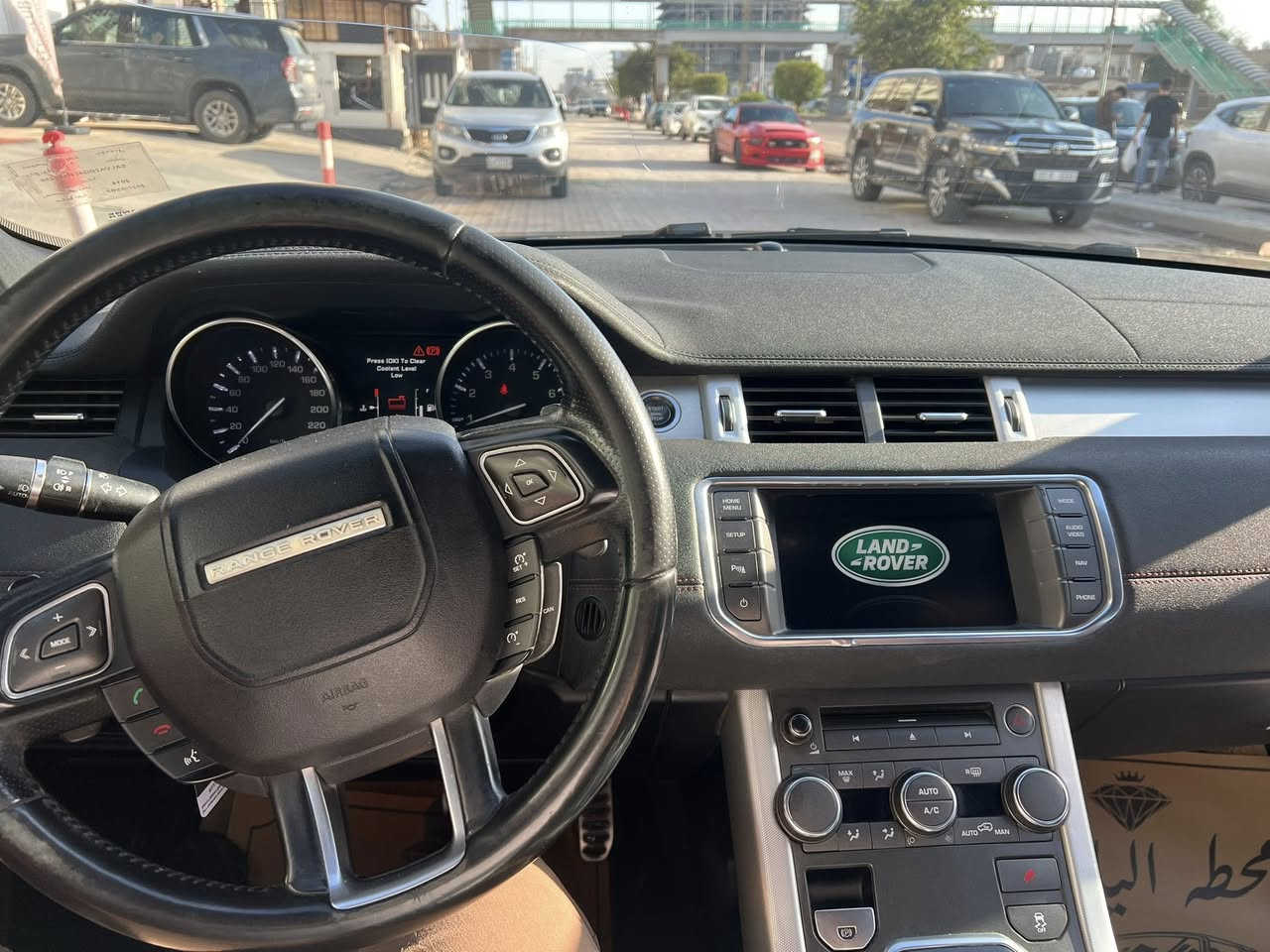 رانج روفر ايفوك 14 خليجي ماشية 84 بيهه 5قطع بدون حادث   بيع او مراوس 
***********
