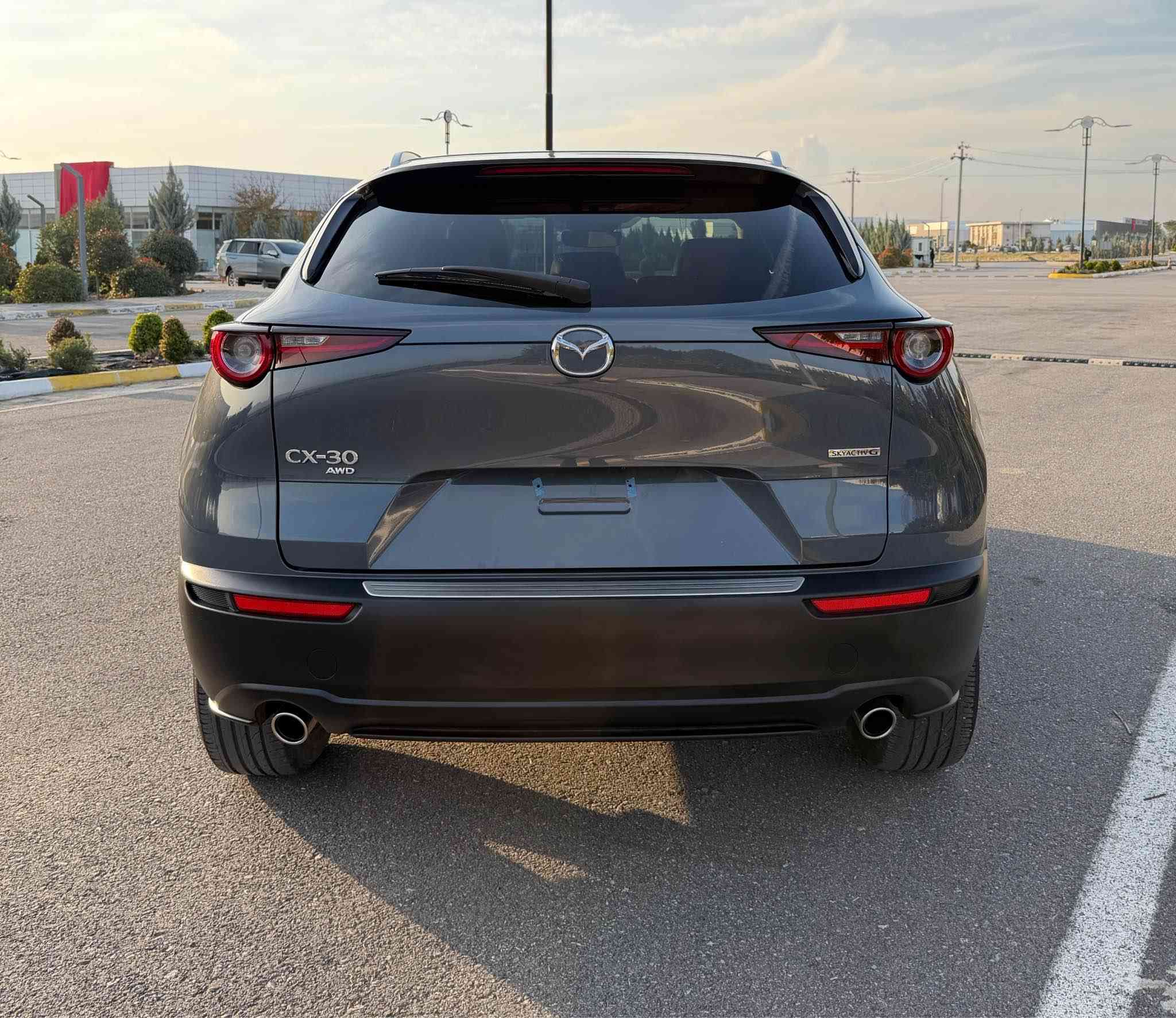 Mazda CX-30
Sport Utility Carbon Edition-AWD
مۆدێل ٢٠٢٤ 
٤ بستۆن - ٢٥٠٠ بێ تۆربۆ 
٩ هه‌زار میل ڕۆشتوه‌ 

بێ بۆیاخ و بێ پارچه‌ گۆڕاو 
ته‌نها ٣ په‌ڵه‌ ساردی هه‌یه‌ 
ئێرباكی ته‌نها شان سیسته‌مه‌ 
3MVDMBCMXRM628978 شانسی
ڕه‌قه‌م كاتی و ٣ مانگ 
نرخی ١٧٢ وه‌ره‌قه‌ و مه‌جالێكی كه‌م 
ته‌نها فڕۆشتنه , 
٠ ٠ ٠ ١  ٤ ٠ ٢  ٠ ٧ ٧ ٠ 
سلێمانیه‌
_________________
Mazda CX-30
Sport Utility Carbon Edition - AWD
مودیل ٢٠٢٤ 
٤ سلندر حجم ٢٥٠٠ بدون توربو 
ماشیه‌ ٩ الف میل 

بدون سبغ و بدون تبدیل ‏
فقط بیها ٣ مكانات سغیر تعدیل بارد 
ایرباك بس بردات سیستم 
3MVDMBCMXRM628978 شانصي
بدون رقم ,  موقت 
السعر ١٧٢ ورقة و مجال بسيط 

٠ ٠ ٠ ١  ٤ ٠ ٢  ٠ ٧ ٧ ٠ 
للبیع فقط 
سلیمانیه السليمانية, العراق


**إذا كنت صاحب هذا الإعلان وتريد حذفه لأي سبب، رجاءا أرسل رسالة إلى الدعم الفني**