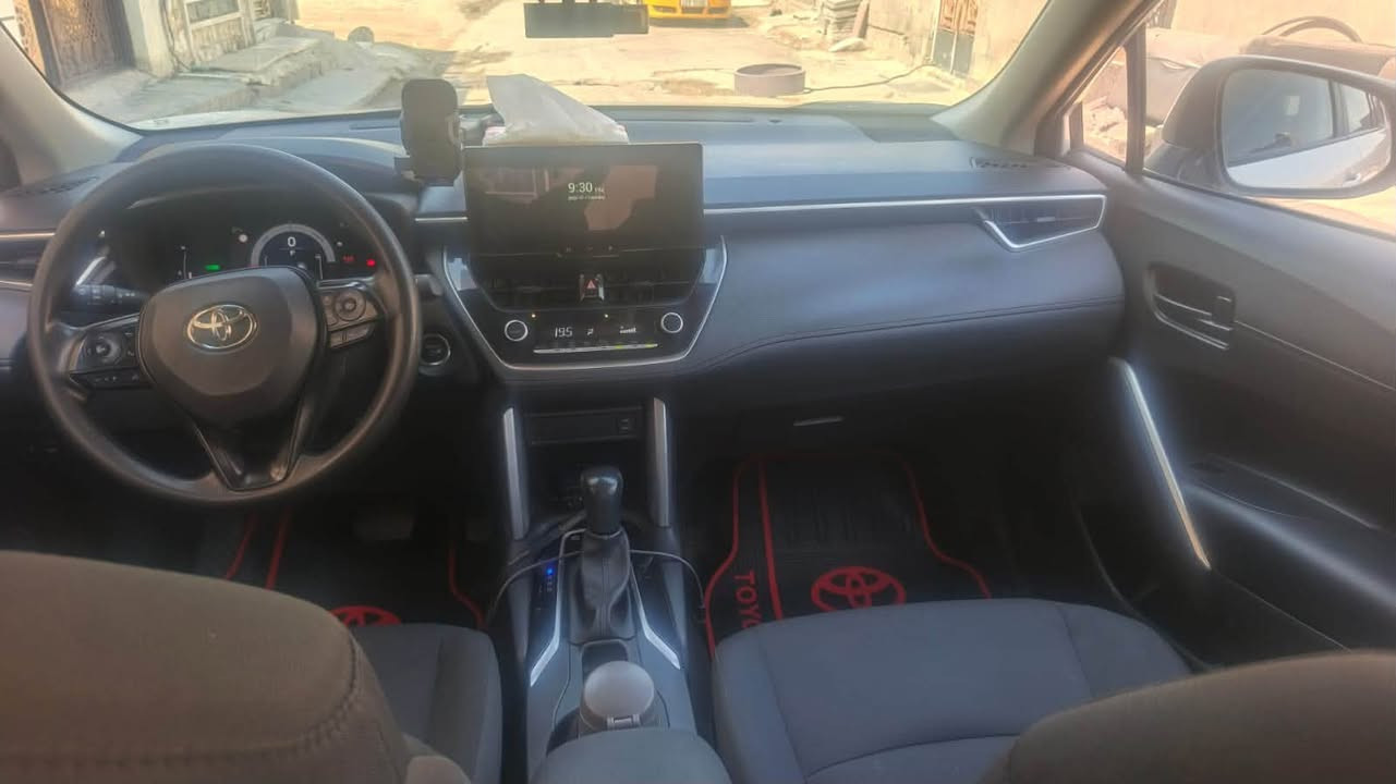 موديل ٢٠٢٥ كورله كروز
الرقم بغداد
ماشية ٣٨ الف 
مكفولة من اي عطل واي تبديل 
كشن مخمل مكان لسياره بغداد السعرخاص تواصل عل رقم ***********
