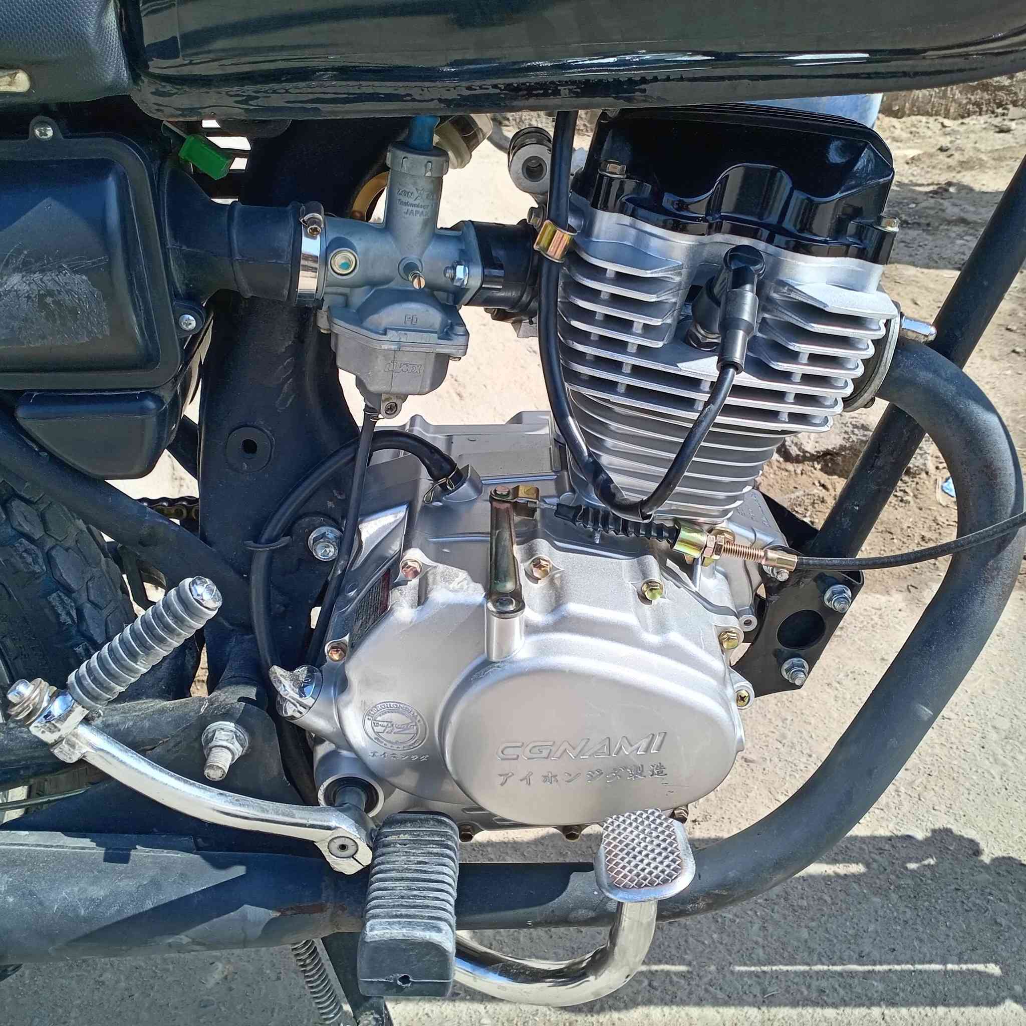 سلام عليكم دراجه للبيع محرك سيجي نامه الشاصي نامه اصلي السعر650 وبيهه مجال


**إذا كنت صاحب هذا الإعلان وتريد حذفه لأي سبب، رجاءا أرسل رسالة إلى الدعم الفني**