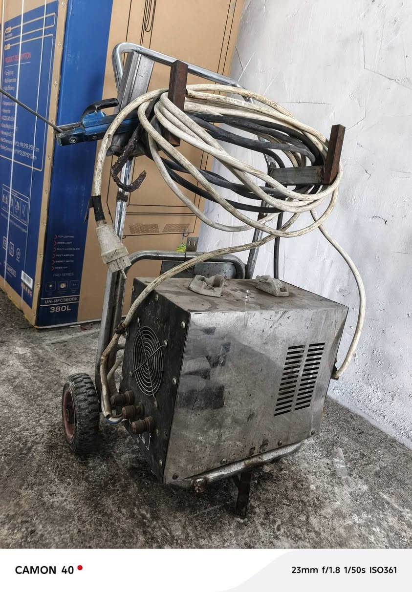 مكينه لحيم لبيع 75بي مجال


**إذا كنت صاحب هذا الإعلان وتريد حذفه لأي سبب، رجاءا أرسل رسالة إلى الدعم الفني**