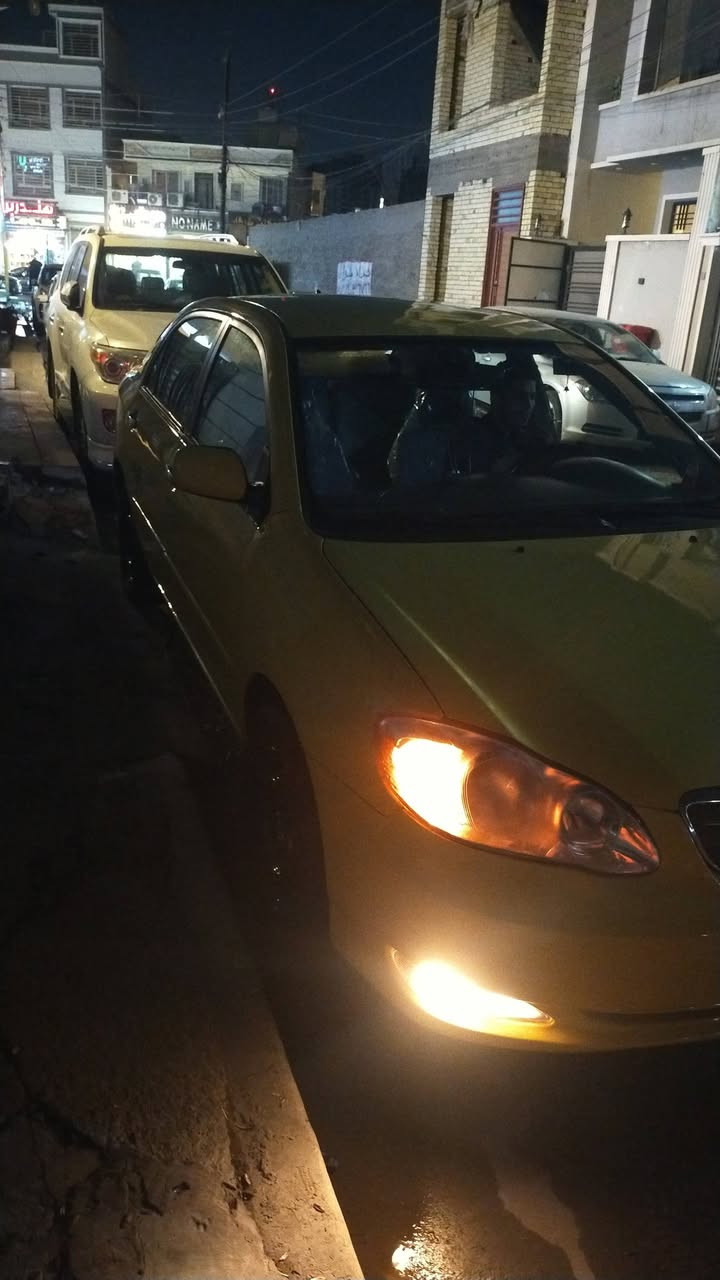 كورلا 2008 ضربتهه بالجنطة
جاهزة من كلشي متصرف عليهه فلس 
السعر 76
 رقمهه نجف وبيهه مجال للشراي
مكينة كير تبريد صدر تايرات كله جديد 
مشروع وطني بأسمي غرامات وهيئة  مصفرة 
بغداد الاعلام 
***********
