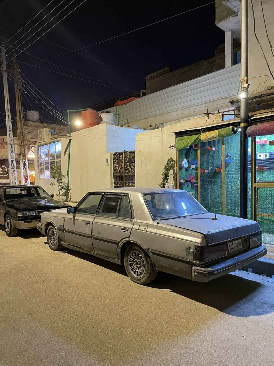 سلام عليكم سوبر 82 رقم نينوه سنويه منتهيه مكينه وكير جدد السعر 15 ورقه وبيه مجال كهربائيات كله شغاله العنوان بصره ***********
