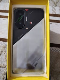 سلام علیکم POCO F7  ذاكرة 256  الرام 12 قابل للزيادة  شحن 90 واط  الشا...