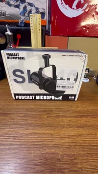 ميكروفون بودكاست • اتصال مزدوج • عزل الضوضاء