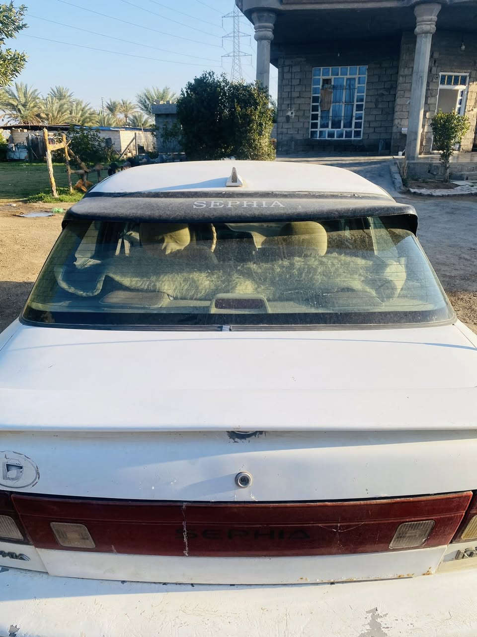 لبيع كيا سيفية رقم بغداد بسمي للبيع المكان صلاح الدين قضاء الدجيل السعر ٣٥وبيها مجال /صاحب السياره هاذه رقم مالتها (***********
