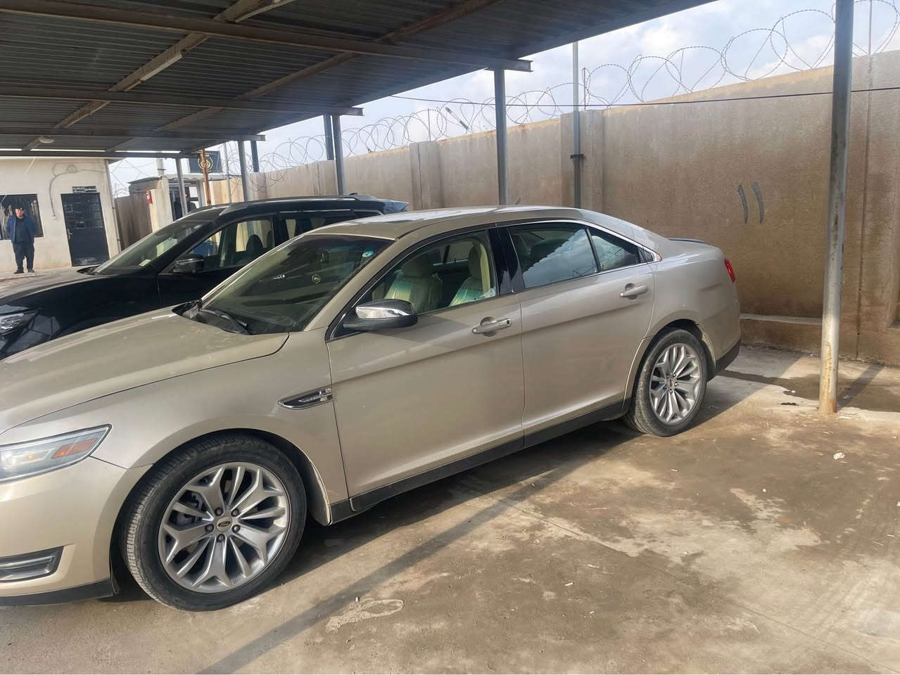 ‎فۆرت تۆریس ٢٠١٨ قەپات مواسەفات لمتید سەیارەكی هەتا بری پاكو خاوێن و جوانە یەك دینار مەسرفی تێدانیە تەقە رەقە هەموویی بەشەرتت گێر مەكینە تەبرید هەمویی بەشەرت مەكینەی نەكراوەتەوە رەقەم سەنەوی هەمووی بەشەرت وەكو سبوغ ٤ پارچە بەس كلێرە 
‎سحر:160مەجال
‎رقم:*********** أربيل, العراق
