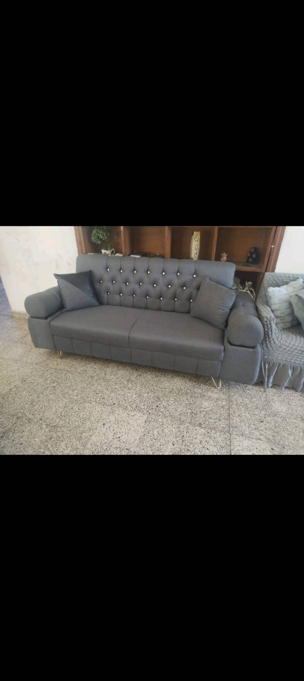 شغل عراقي مستخدم قليل و نظيف 10 مقاعد السعر 350 الف العنوان بغداد العامريه (***********)