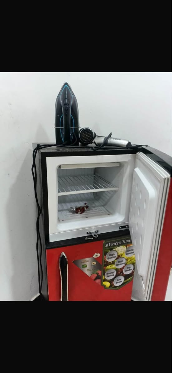 ثلاجه للبيع شغاله جديده ب٢٠٠ بيهه مجال تجميد فول عمارة, ميسان


**إذا كنت صاحب هذا الإعلان وتريد حذفه لأي سبب، رجاءا أرسل رسالة إلى الدعم الفني**