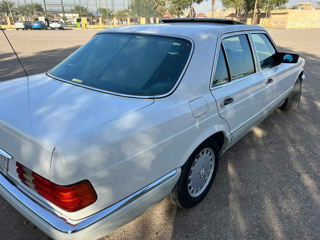 اسلام عليكم للبيع مارسدس 300SEفول مواصفات باب قصيرموديل 90
بيها مكانات صبغ قماره بدون صبغ 
مواصفات اسلايت كهرباء 
برده كهرباء
لايت كهرباء يصعد ينزل  
استيرن كهرباء 
كشنات تجاوي كهرباء حاجز 
دبل هورن 
كشن هيتر 
كير قفل 
اريل كهرباء 
دبل مروحه 
دبل فيتبم 
تبريد ثلج 
تدفئه 
كهربائيات شركه كير محرك صدر كله جديد اتراي وين مايعجبك 
رقم بغداد لاماني بسمي 
السياره مال بيت صالها عندي 9سنوات بسمي 
سعر 110$مكاني بغداد الشراي يتصل ***********
