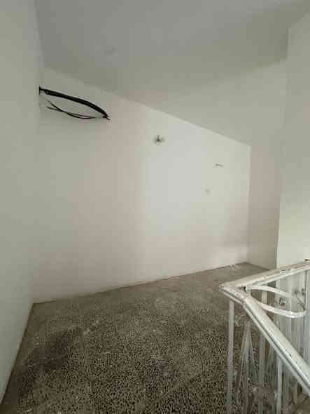 للأيجار بيت مساحه 150 متر في #السيديه ✅
يحتوي على مدخلين وكراج وحديقه غرفه نوم وصاله ومطبخ وخدمات بيتونه +سطح🔶

الأيجار 700 الف قفل 🔒 الدفع كل 3 اشهر سويتآ 🔶

الموقع السيديه الضباط 🔷

______________________________________

للأستفسار اكثر تفضلو بزياره مكتب الطائي للعقار 💎

السيديه شارع المركز عماره شركه السراب للمطابخ ✔️

او الأستفسار ع الارقام ادناه 📞↘️↘️ (متوفر واتساب )📌🔛
***********
