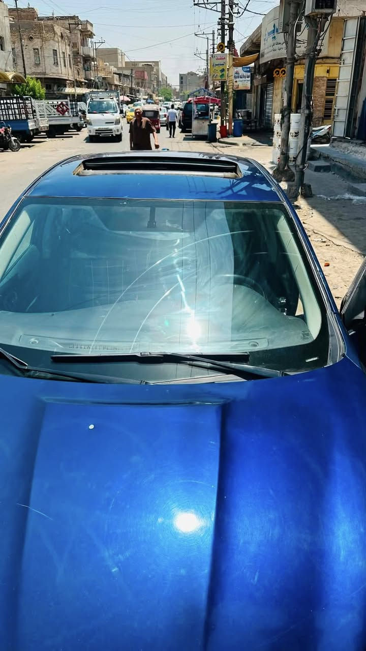 نيسان سنترا موديل 19فول واحد ع واحد ماشيه 75سنويه جديده رقم دولي جديد كير محرك مكفول تبريد ثلج  حادثهم جاملغ وبنيد سيار بسمي السعر 105 العنوان بغداد العلاوي شارع 6 هاتف/***********
