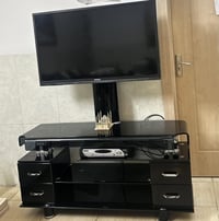 تلفزيون • ويا الميز