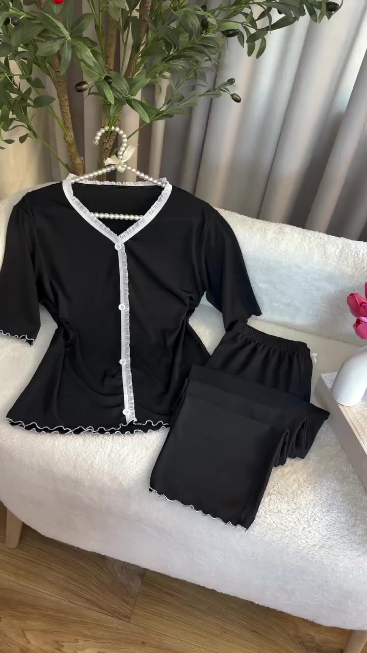 توفر تراك قماش قطن درجة اولى قطعتين ،قياسات L XL XXL 
قماش بارد جدا سعر الدرزن 85
Am


**إذا كنت صاحب هذا الإعلان وتريد حذفه لأي سبب، رجاءا أرسل رسالة إلى الدعم الفني**