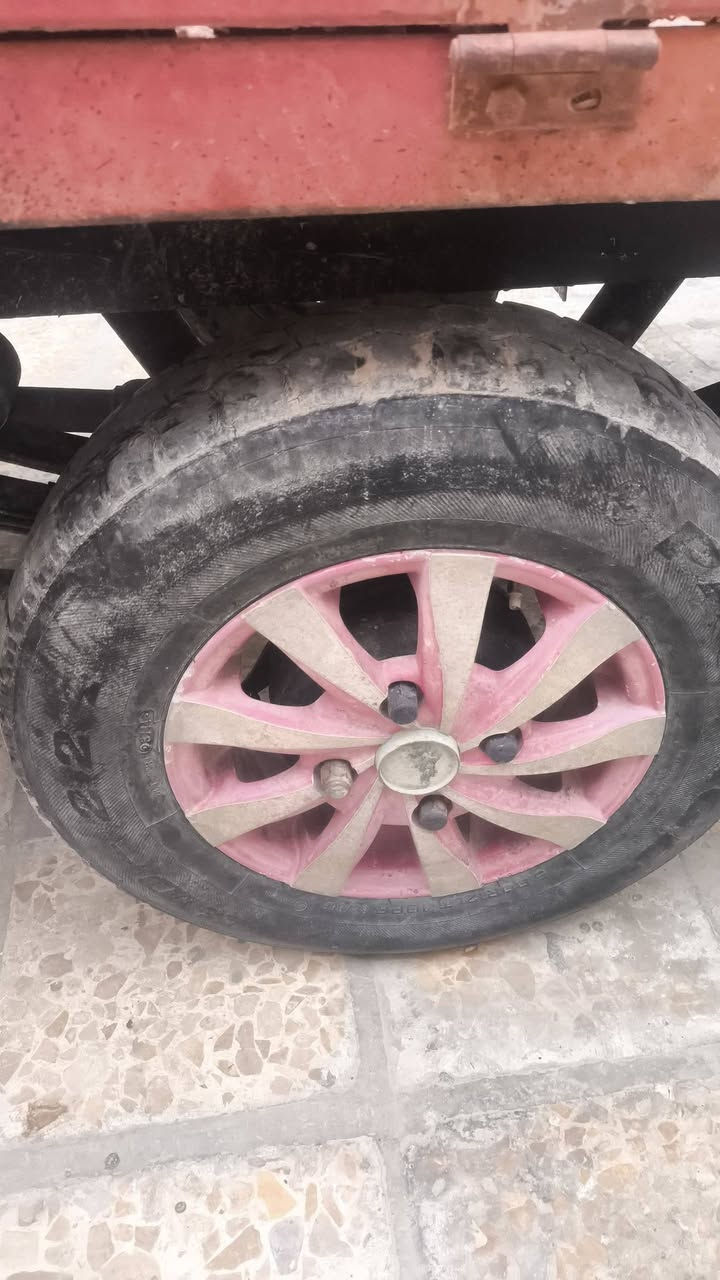 تايرات ستوته هنه  ويلاتهن
***********
