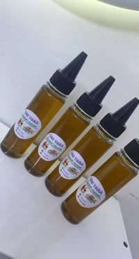 زيوت مخمرة • تطويل الشعر • يعالج التساقط