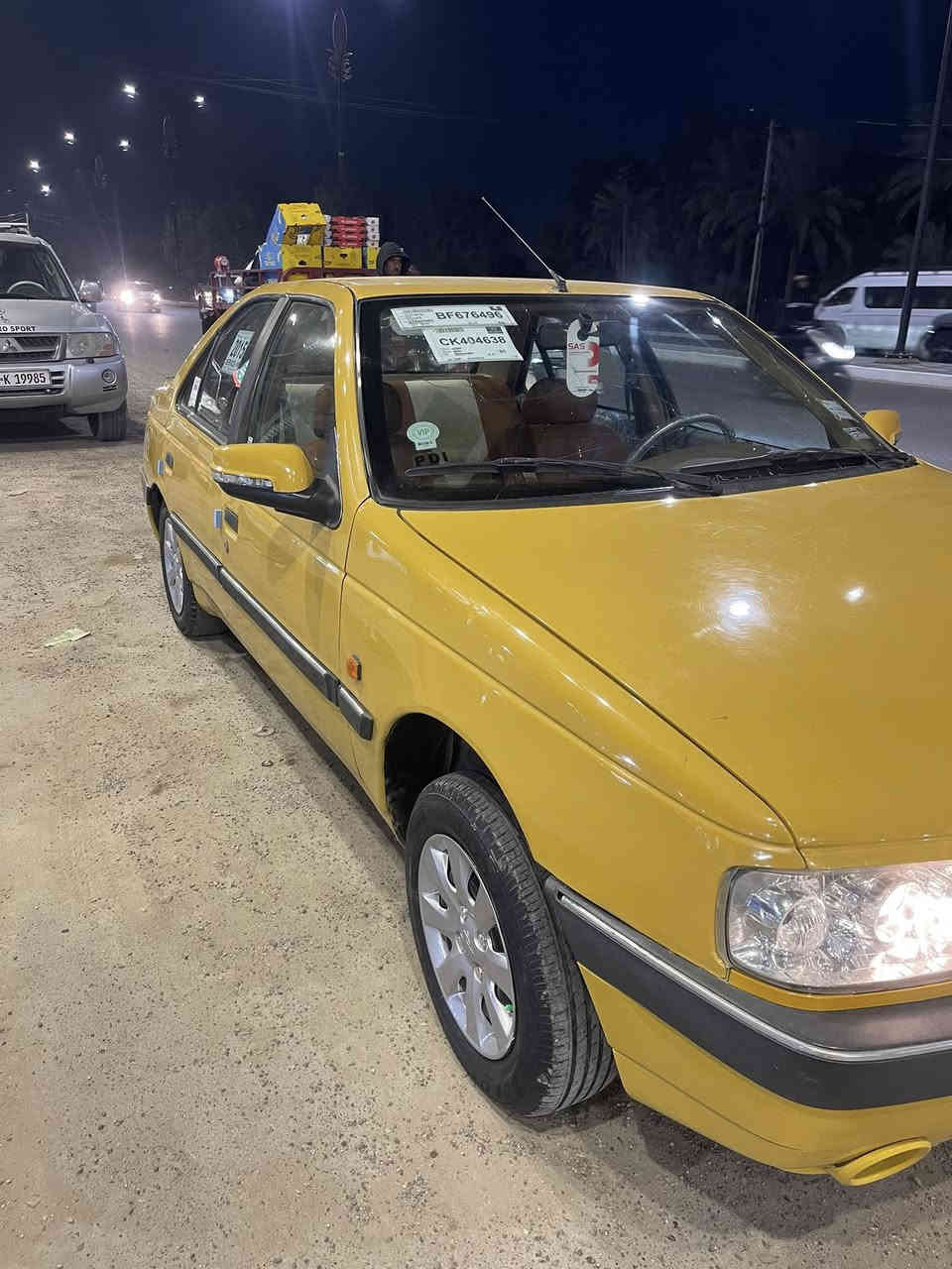 لميس موديل ٢٠١٥
مكفوله من الضربه وتبديل والصبغ 
صدر جديد تخم تاير جديد تبريد تدفىا شغال 
💵 السعر ٤٠ و بيه مجال 
العنوان بغداد مدينه الصدر قرب حمام المدينه
الرقم ***********
