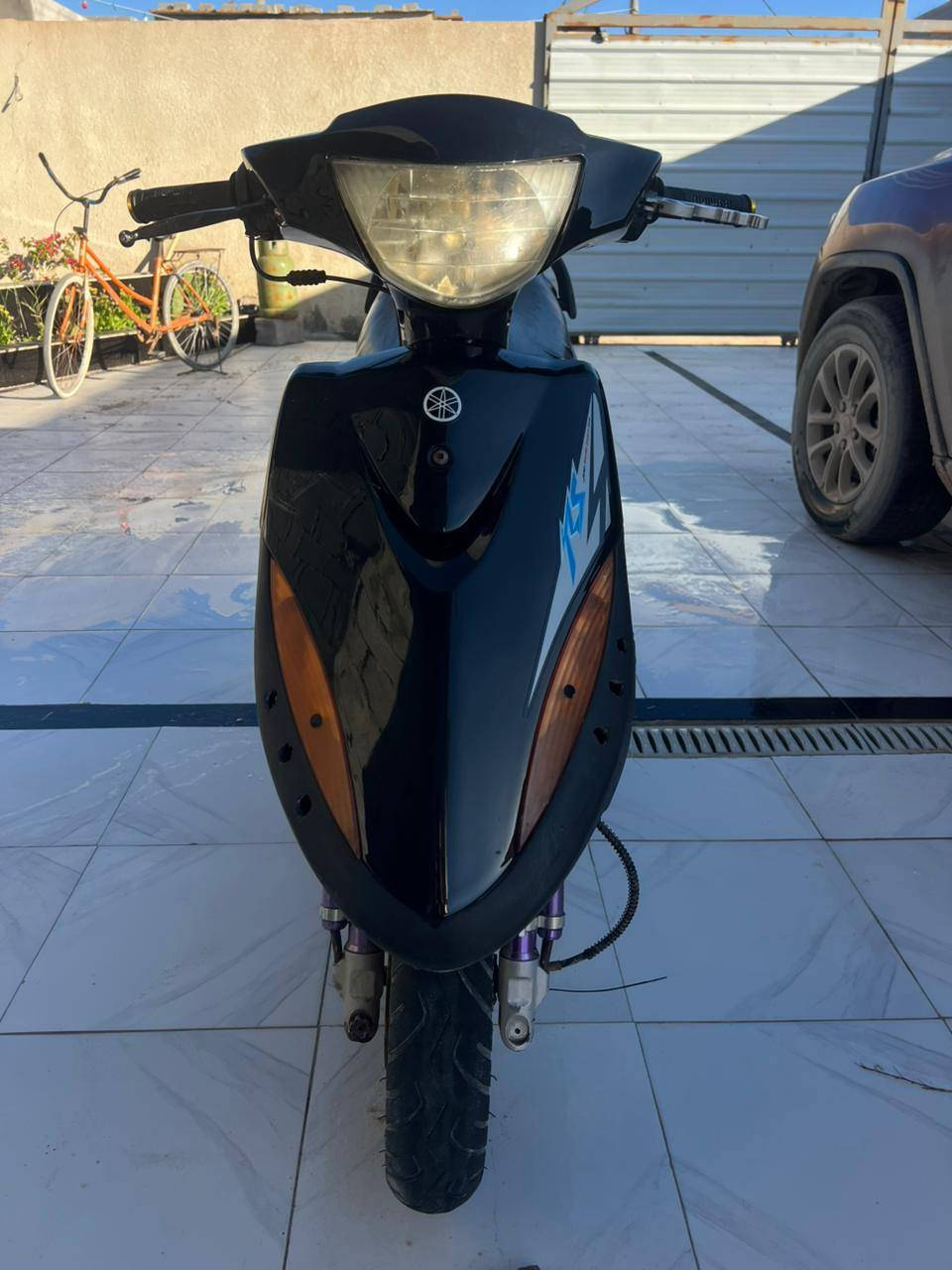 السلام عليكم اخوان
اخوان ماكس عدلة للبيع الدراجة توها معمرة 
مكينة طابوكة جديدة 49 بلادي 
بستم ولفات جدد 
كلجات امامي خلفي جديد 
باتري جديد 
ضفيرة رمبة جديدة 
كهربائيات شغالة 
ما عدا المجمع اليسرة ملغي 
ويالة رياضي جلد الحية 
كابريتر جديد اصلي 
الدراجة خير من الله بكل وكت شغالة 
السعر 600بيها مجال بيكم خير وتدللون شراي ماارجعة عنواني بصرة شط العرب ***********
