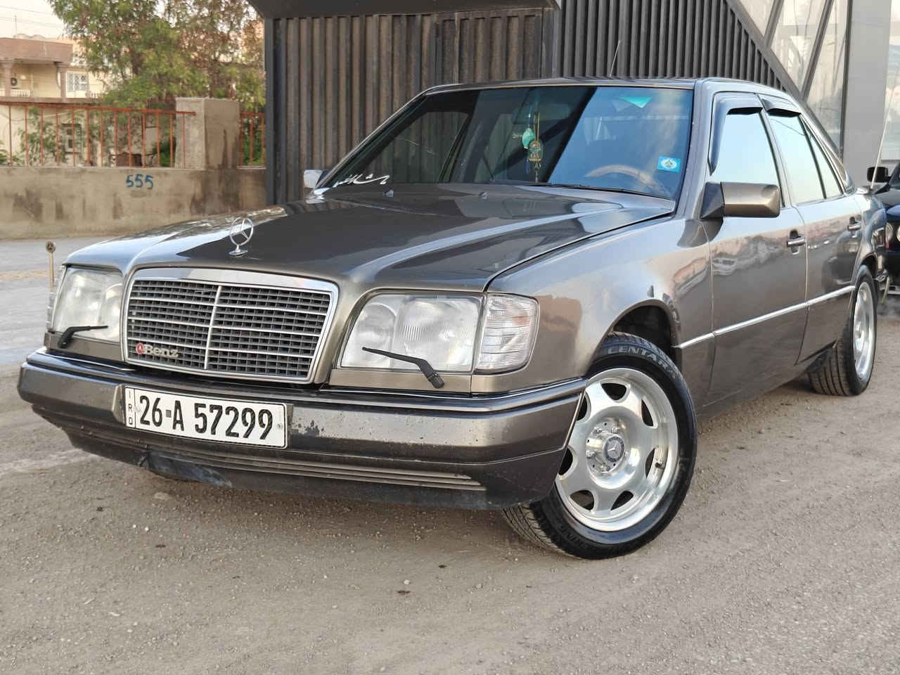 سلام عليكم 
مارسدس للبيع او المراوسه حسب القناعه 
محرك 2jz فيفيتي 3 الف مجول 
كير محرك كهربائيات تبريد تدفئه حداديه جاهزة 
سنوية بااسمي مكاني كركوك 
***********
