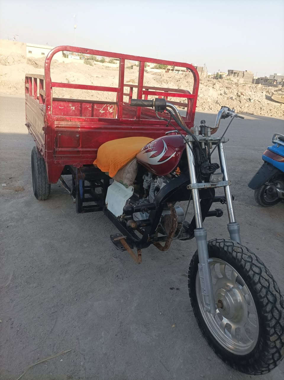 سلام عليكم ستوته للبيع ادوات اكسن لطش نظيفه شاصي نظيف ماكينه نظيفه نقره سلف  سعرها 650 هذا رقمي ***********
