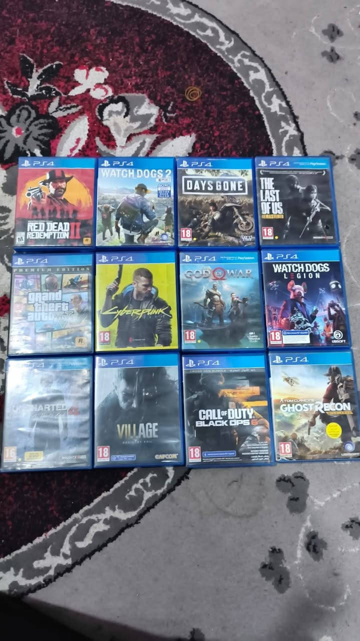 بلي
٤ 
نضيف نضيف نضيف 
جهاز
٢ جوستكات
أقراص الي بصور نضيفات
مروحه تبريد
يو بي اس ٨٥٠ يشغل الجهاز والبلازمه عادي 
ملحقاته كاملهههه
بغداد المشتل شارع المدارس 
***********
٢٧٠ وبي مجال بسيط
