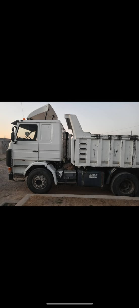 السلام عليكم كلابة سكانية موديل ٩٢ محرك ١٢ ونص
كير ٥/٥ سحال چوبرلس بومة
رقم نينوى الماني
سنوية لل ٢٨ طخم تاير جديد
محرك معمر قبل شهرين
شرط شاصي محرك كير اكسل   تحويل ثاني يوم
السعر ١٥٧ وبيهة مجال سيارة خير من الله للتصال ***********
