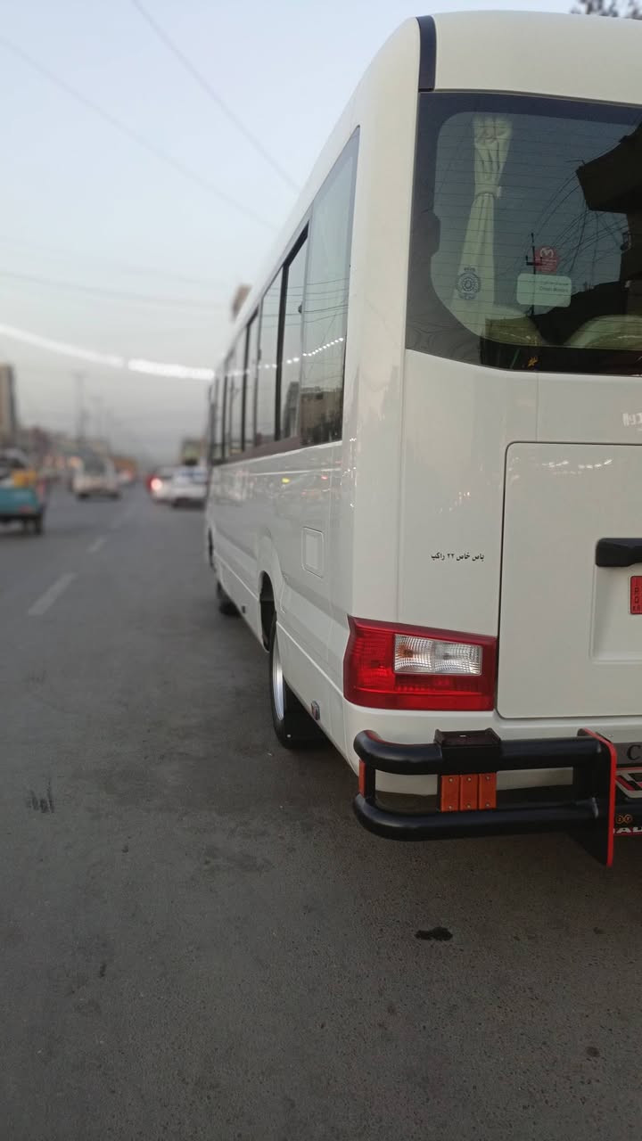 السلام عليكم كوستر موديل 2017 سياره باسمي رقم سليمانيه تحويل ثاني يوم سياره قلاب عصام دروعه عصام سيباي عصام السياره كلها عصام تخم تاير جديد سياره كامله الاخير دوشه معاهم سياره بيها صبغ شي بسيط ورا الباب السائق مكانها بغداد حيور تبريد محور خير من الله وبيها وصل خط بحث استفسار ***********
