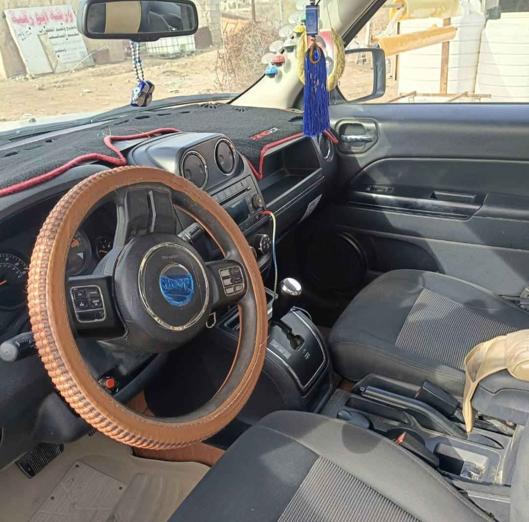 السلام عليكم مكلف بالنشر
للبيع جيب باتريوت 2016
تبديل جاملغ وبنيد مع صبغ
رقم نجف سنويه جديده بسمي 
السياره جاهزه تخم تاير حداديه اماميه وخلفيه جديده محرك كير تبريد كله جديد
مكان السياره ميسان
السعر 95 وبيها مجال
***********
