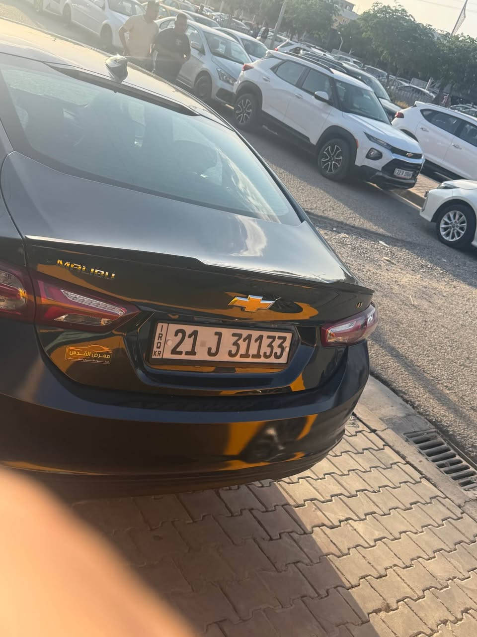 مكاني كركوك 
مكينه بشرط كير مبدل 
2021 Lt 
لون نيلي 
حادثها موجود بصور هوه هاذ بي صبغ بيهن تعديل 
تدفئه تبريد كامل 
تدفئه كشنات 
تبريد خلفي وقطعتين تبريد 
5 بصمات للبوب وصندوق وداخل اسود
*********** كركوك, العراق
